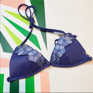 {VS PINK} Floral Appliqué Bikini Top